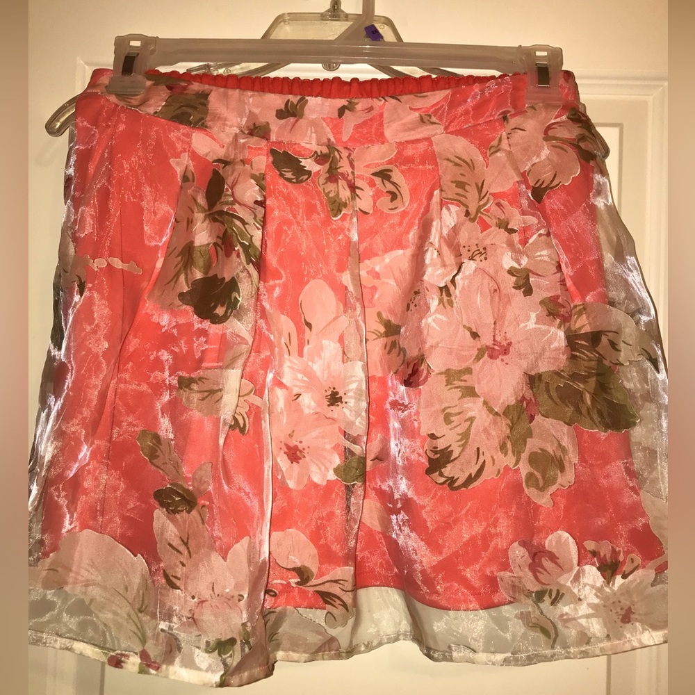 In Girl Beautiful Poly/Rayon Peach Skirt W/Sheer Flower Cover Size Xl 16